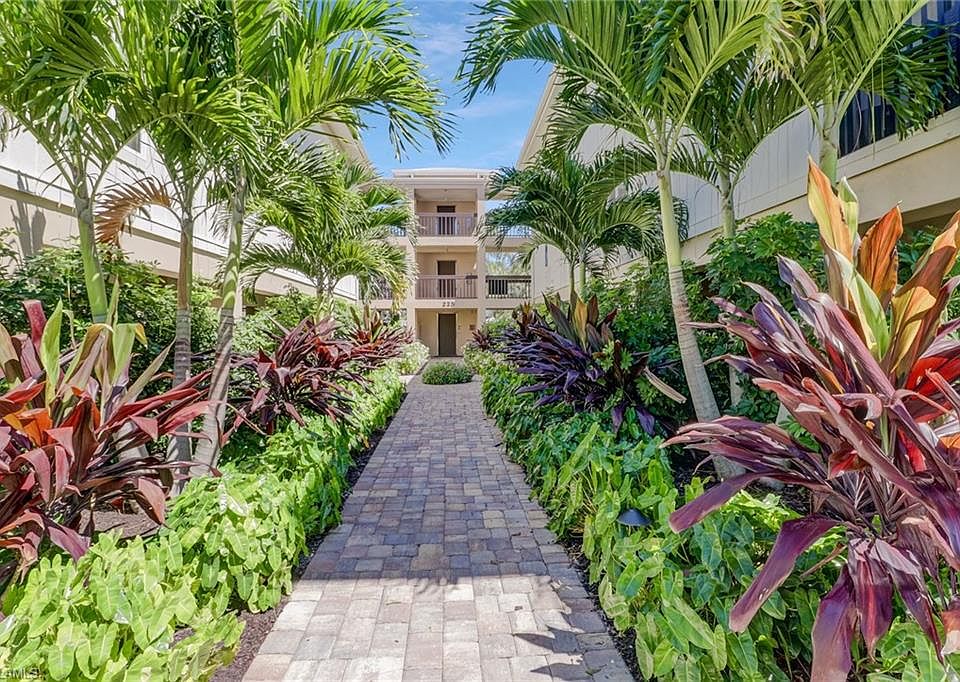 225 5th Ave S APT 202, Naples, FL 34102 Zillow