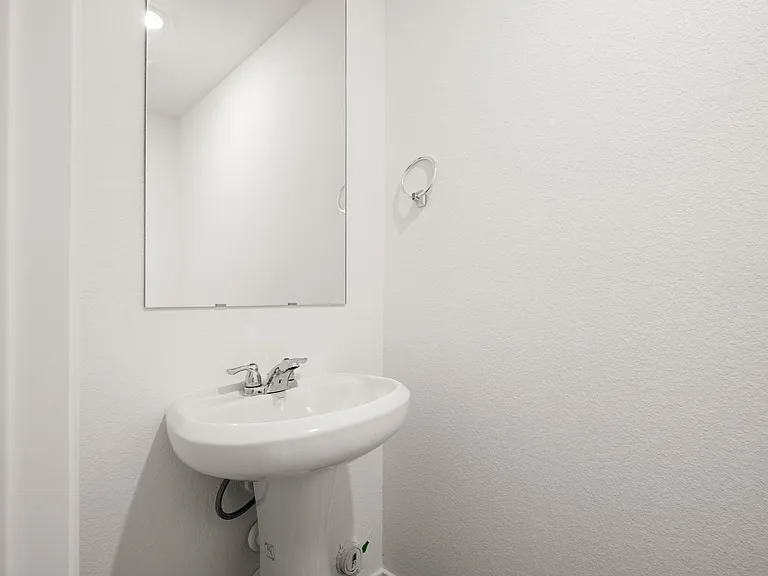 148 Garcia St — Photo 4