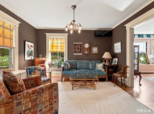 65 Highland St, West Hartford, CT 06119