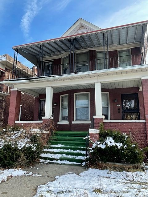 1st image of 4019 Whitney Ave #1