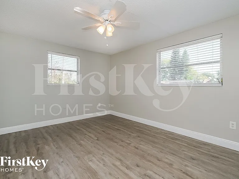 3641 Windham Dr — Photo 10