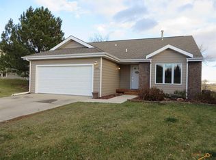 1143 Field View Dr, Rapid City, SD 57701