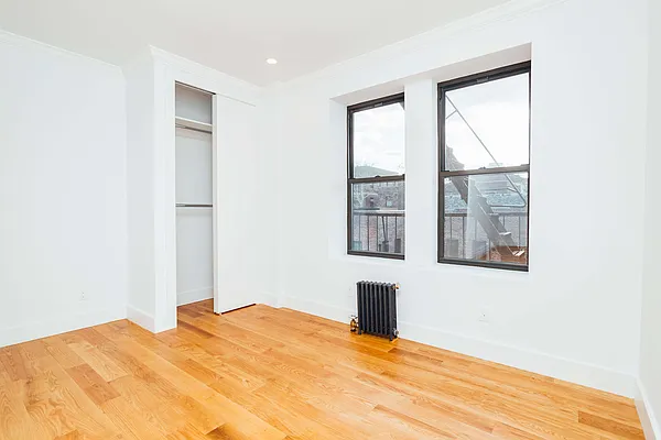 Rented by Nooklyn NYC LLC | media 27