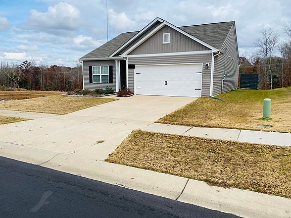 2nd image of 2132 Lanza Dr