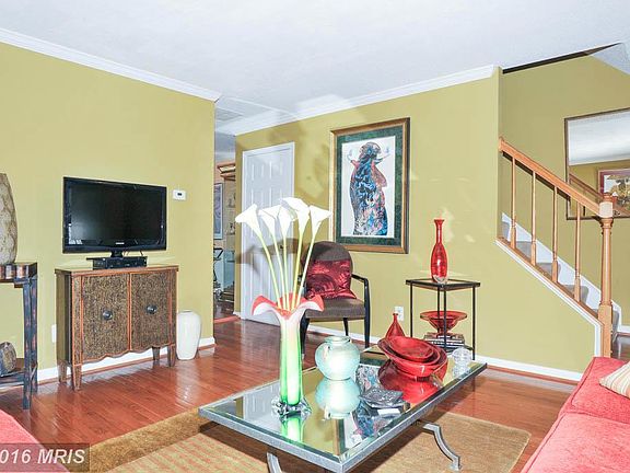 4th image of 6652 High Valley Ln