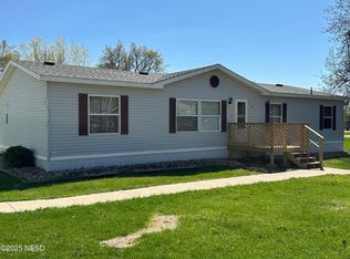 107 Burnstad Ave, Florence, SD 57235