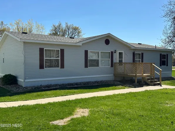 107 Burnstad Ave, Florence, SD 57235