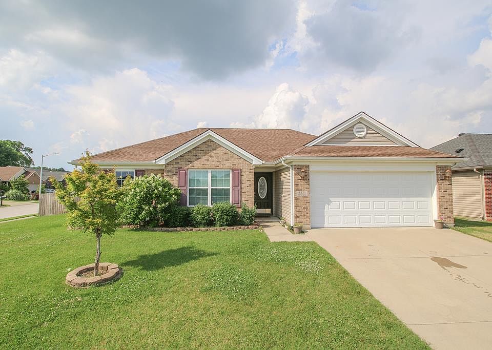 1st image of 4831 Bernheim Dr