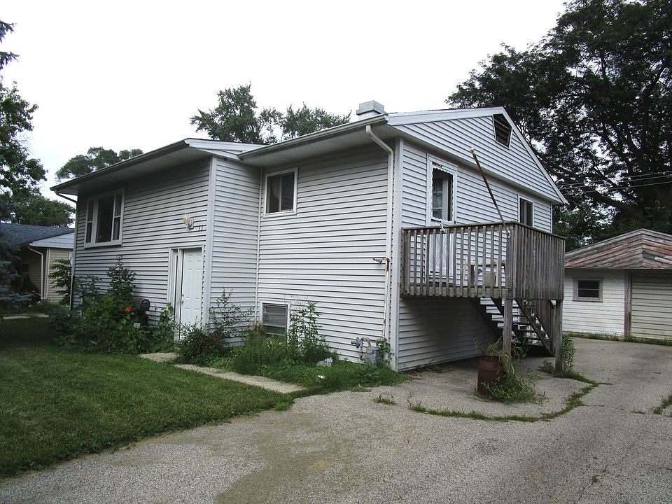 1st image of 53 Hickory Dr