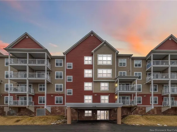 208 Coverdale Rd #304, Riverview, NB E1B 0M7