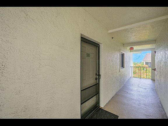 2nd image of 2105 Lavers Cir APT 500