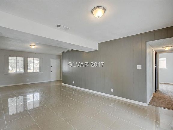 2nd image of 2342 Citroen St