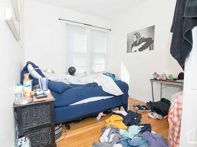 63 Gibbs St #2 — Photo 4
