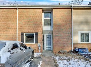 819 Summit Chase Dr, Reading, PA 19611