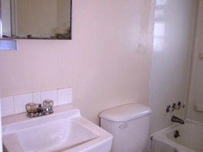 4th image of 1310 N 66th St