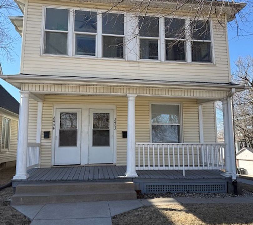 1st image of 2402-2404 S 10th St