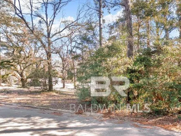 1935 Wildwood Pl #5, Mobile, AL 36609