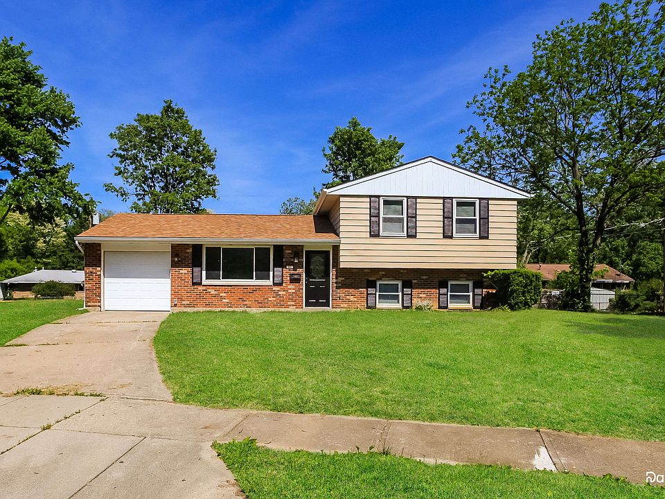1st image of 61 Beckford Dr
