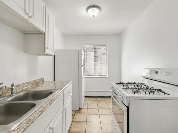 1467 Joliet St #5, Aurora, CO 80010