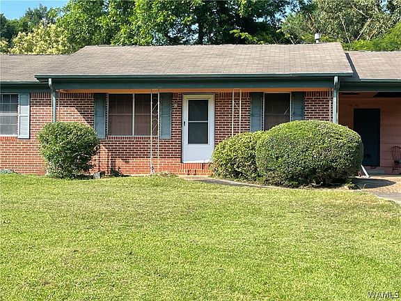 3rd image of 3717 Willow Ln