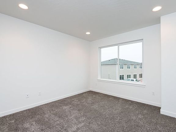 4th image of 6920 Sully Lane Pr #6920