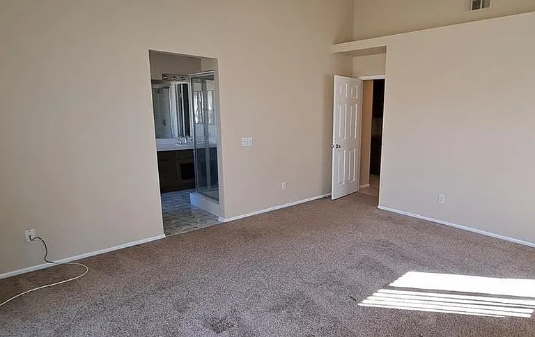 832 Homestead Rd — Photo 10