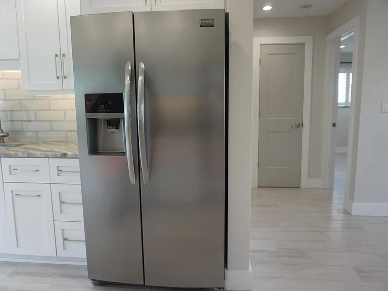 1 Seaside Dr — Photo 8