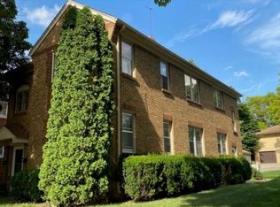 1022 15th St #2, Rockford, IL