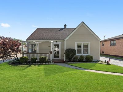 10647 Princess Ave, Chicago Ridge, IL, 60415