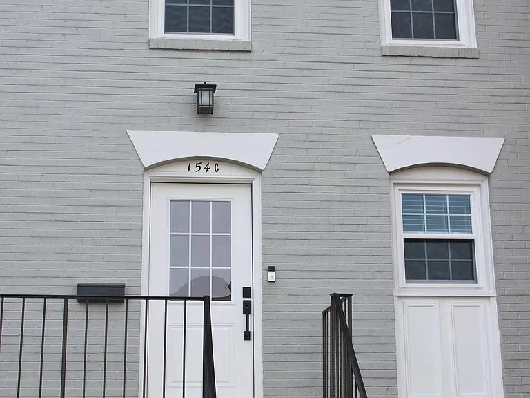 154 Fairfield Dr #C — Photo 3