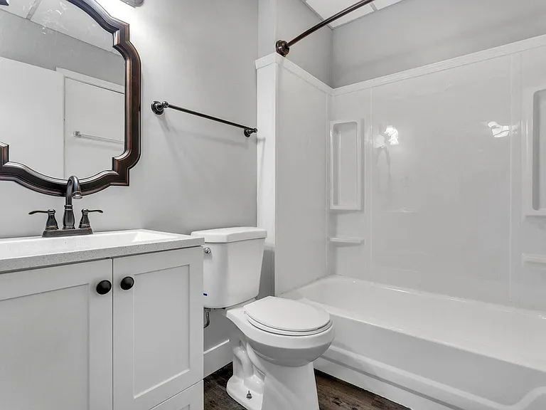 5419 Potter St — Photo 9