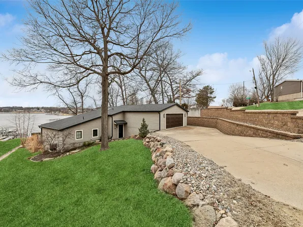 129 Cottage Ln, Montezuma, IA 50171