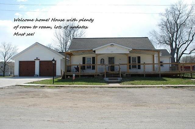 1st image of 305 E Arctic St