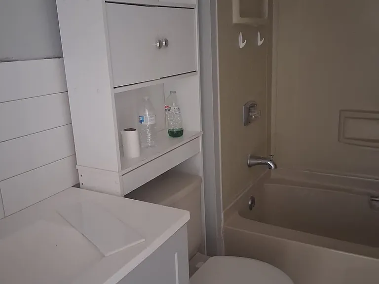 138 Fairview St #1 — Photo 2