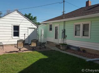 708 E 5th St, Cheyenne, WY 82007