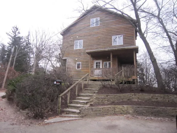 713 Pine St, Twin Lakes, WI 53181
