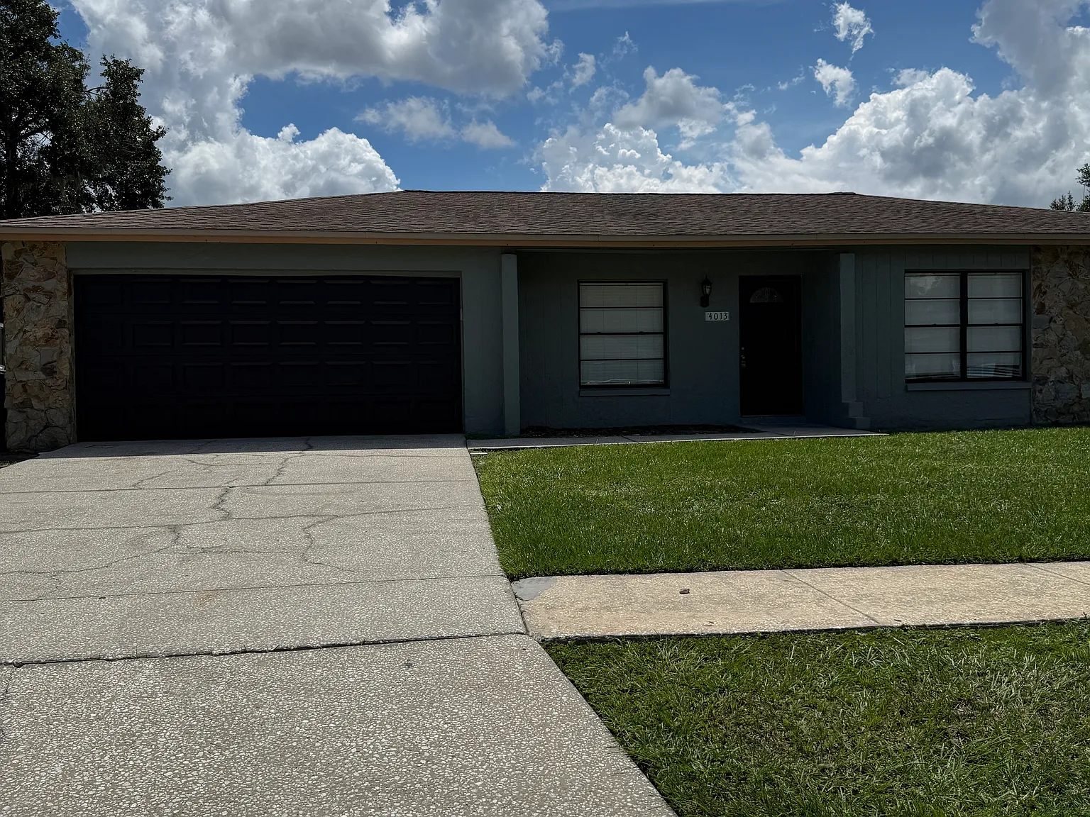 4 bed, 1836 sqft, $2,900 — Photo 3