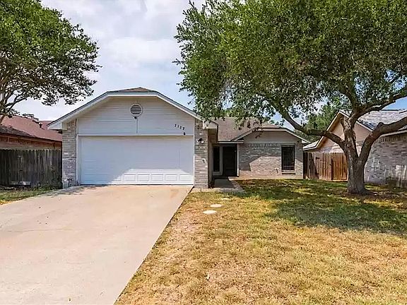 2nd image of 7122 Brookedge Ln