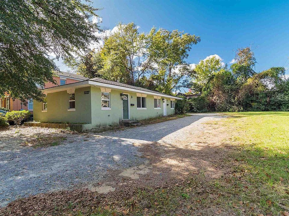 1227 Pine Street Unit B