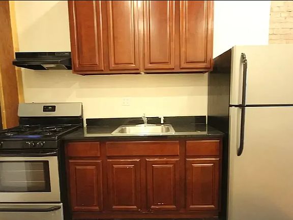 2nd image of 291 Cornelia St #1C