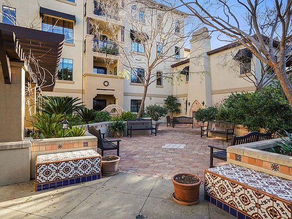 5th image of 633 Elm St APT 114