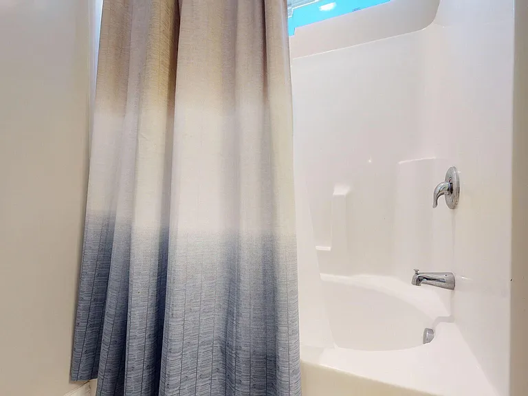 912 W Arboria Dr — Photo 28