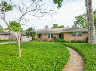 8710 Burkhart Rd, Houston, TX 77055