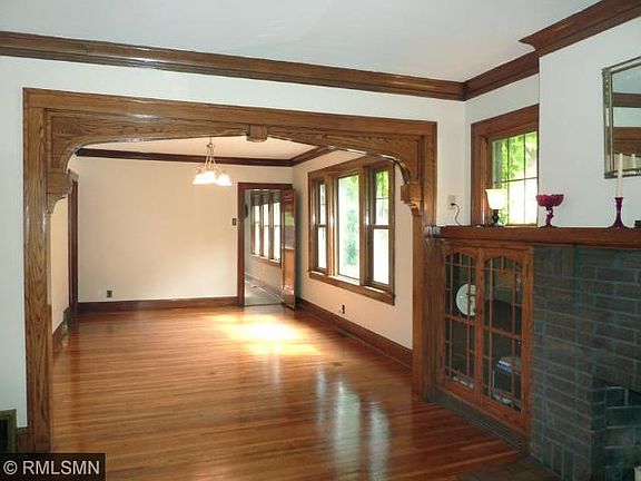 4th image of 2732 Vincent Ave N