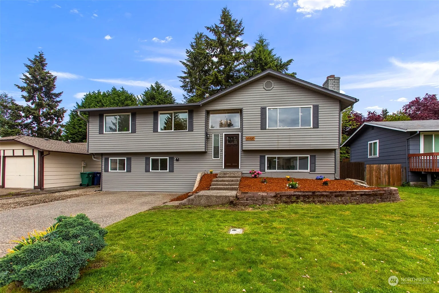 33220 37th Avenue SW photo 1