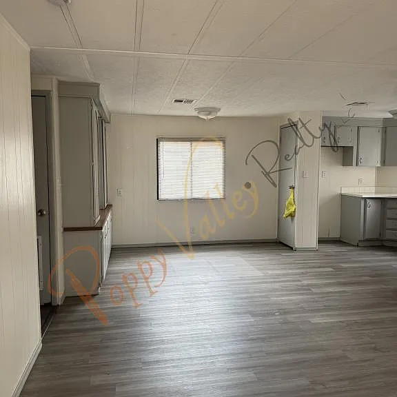 3234 Jagerson Ave — Photo 3