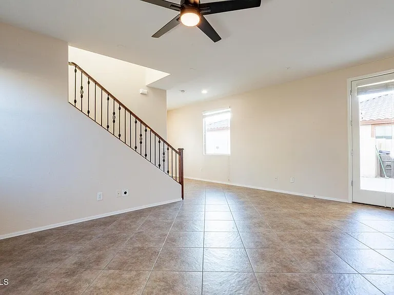 7364 W Palo Brea Ln — Photo 16