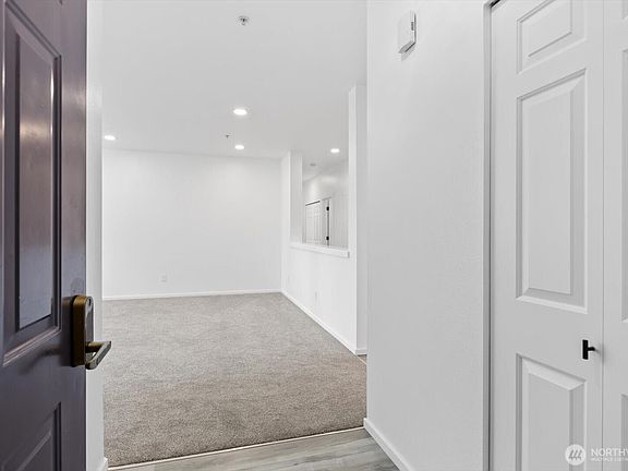3rd image of 107 164th Street S #3-402