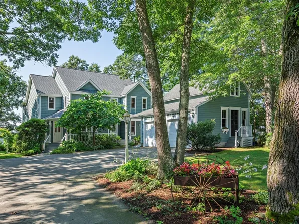 147-147 Cadmans Neck Rd #G, Westport, MA 02790