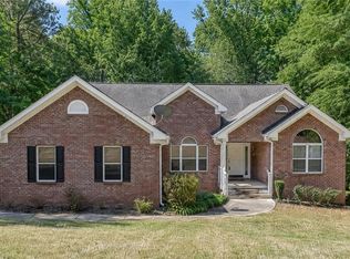 2465 Chandler Rd, Grayson, GA 30017